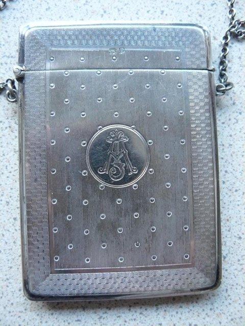 Image 17 of 1914 George V solid silver gilt calling card case & chain