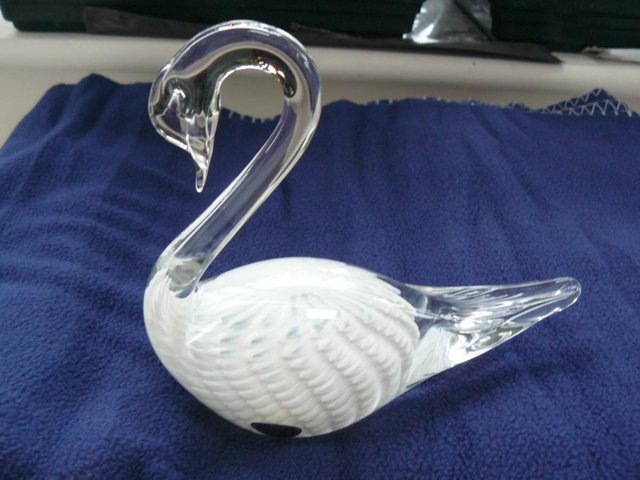 Preview of the first image of FM Konstglas Ronneby Sweden hand made sfumato art glass swan.
