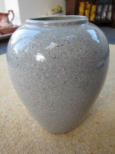 Image 2 of Speckled Grey Oval Pot By T G Green