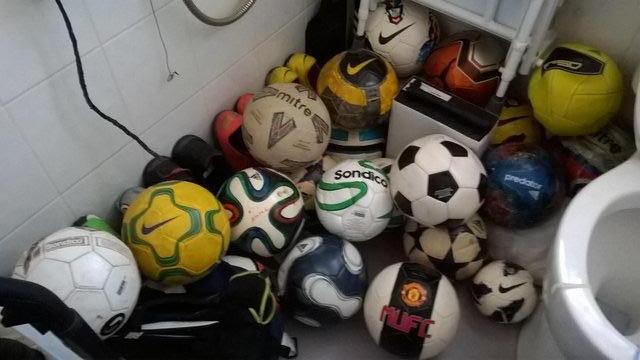 Preview of the first image of footballs for sale.