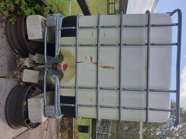Preview of the first image of water tank 1000litre.