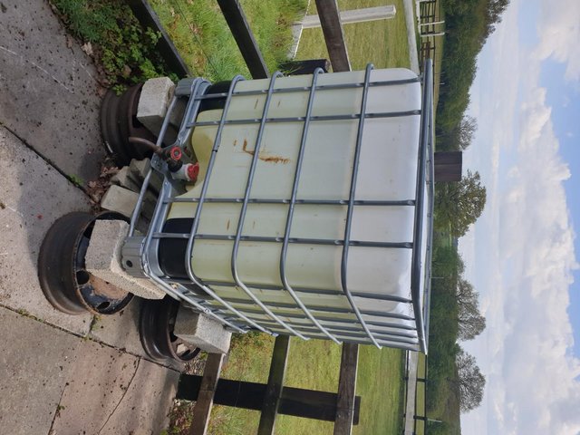 Image 2 of water tank 1000litre
