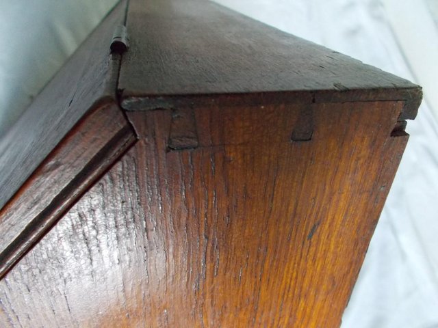 Image 10 of Georgian English Oak Bible Box