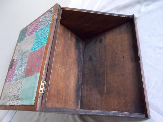 Image 11 of Georgian English Oak Bible Box
