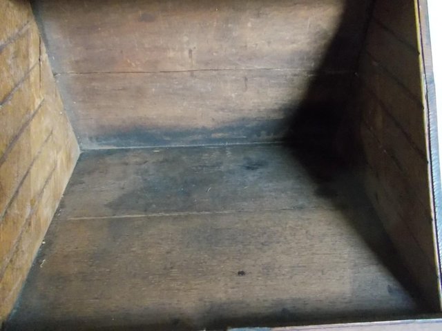 Image 16 of Georgian English Oak Bible Box