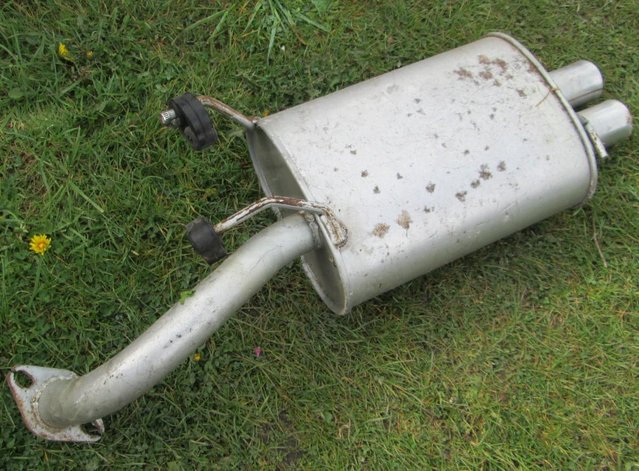 Image 2 of Hyundai Coupe rear exhaust back box