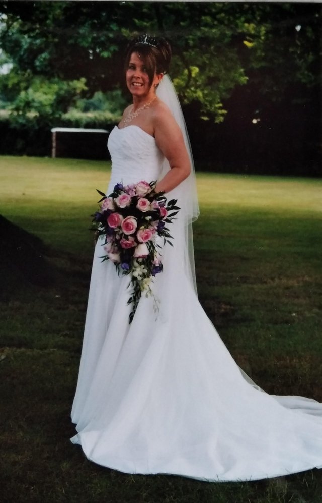 Image 3 of Ivory Wedding Dress Size 10, Veil & Tiara