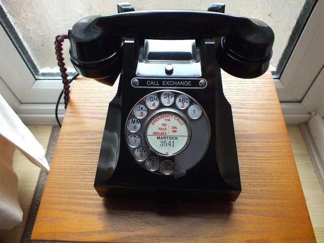 Preview of the first image of Vintage 1950s GPO bakelite dial phone restored.