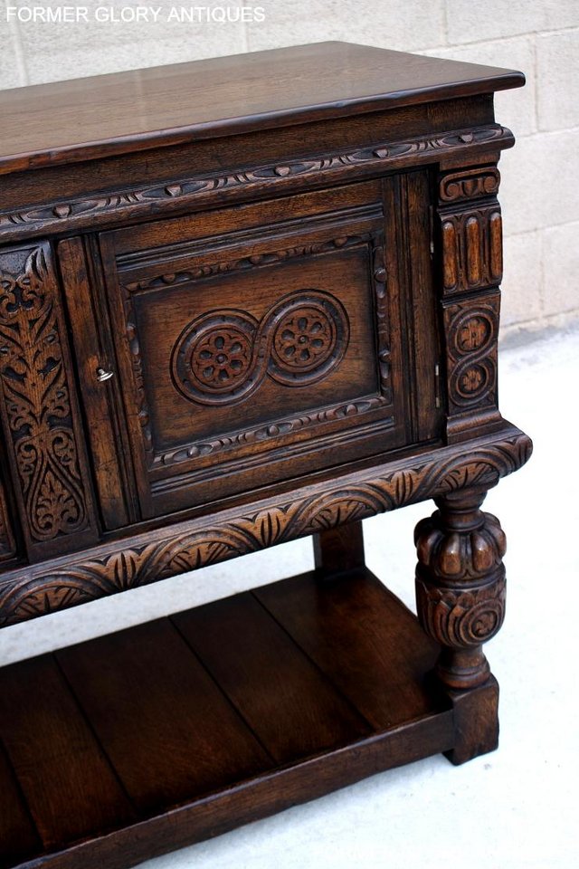 Image 36 of A TITCHMARSH AND GOODWIN CARVED OAK SIDEBOARD DRESSER BASE