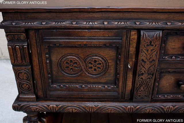 Image 65 of A TITCHMARSH AND GOODWIN CARVED OAK SIDEBOARD DRESSER BASE