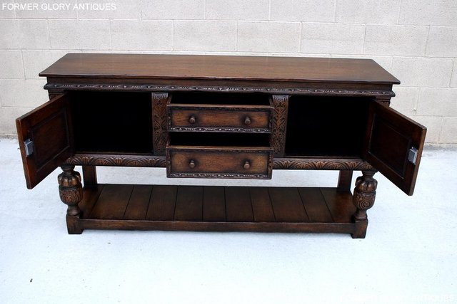 Image 67 of A TITCHMARSH AND GOODWIN CARVED OAK SIDEBOARD DRESSER BASE