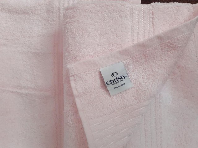 Image 2 of New 6 Piece Pale Pink Christy Towel Bale