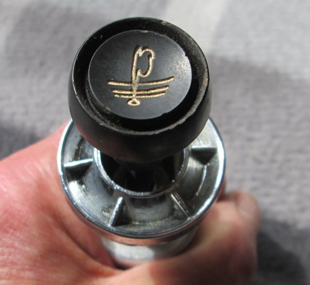 Preview of the first image of Classic Manual Washer Pump (Incl P&P).