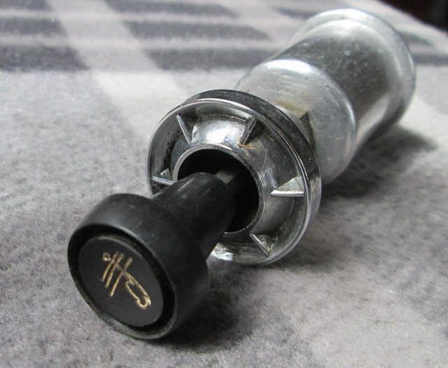 Image 3 of Classic Manual Washer Pump (Incl P&P)