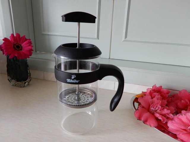 Image 2 of Cafetiere