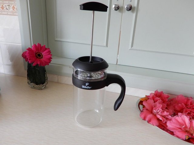 Image 3 of Cafetiere