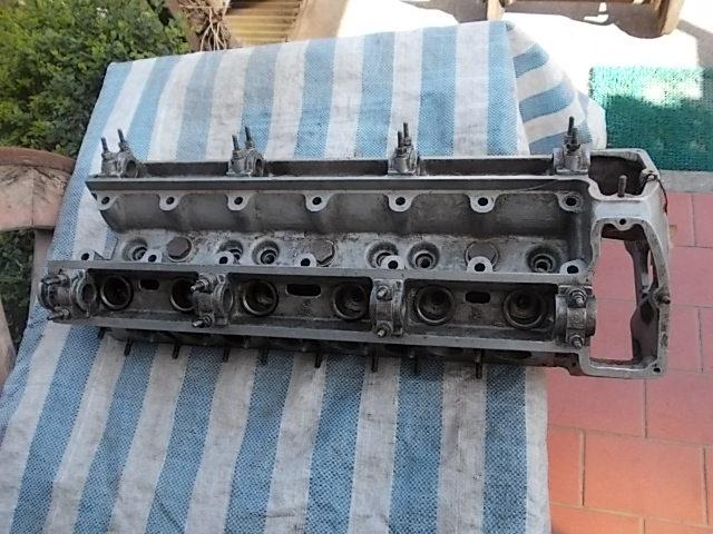 Preview of the first image of Cylinder head Jaguar Xj6 4.2.
