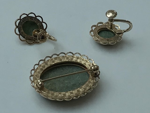 Image 2 of Vintage screwback stone earrings brooch 14k gold filled Amco