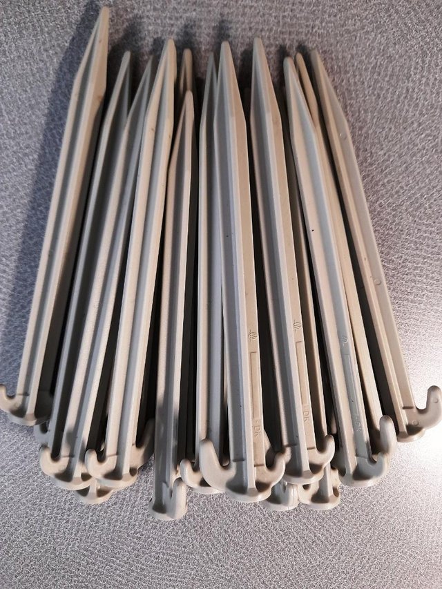 Preview of the first image of W4 Plastic 8" Tent Peg (Pack Of 20) - Grey.