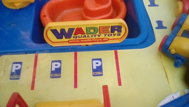 Image 3 of Wader water toy