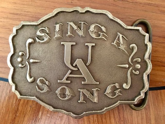 Preview of the first image of Belt Buckle Private Edition 1975 Rare “Sing A U A Song”.