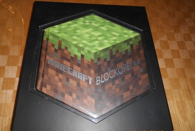 Image 2 of Hardback Minecraft Book - Medieval Fortress