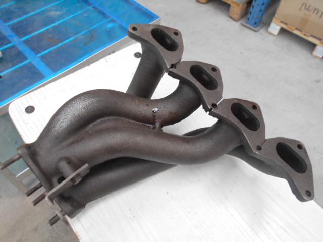 Preview of the first image of Exhaust manifold for Lancia Thema.