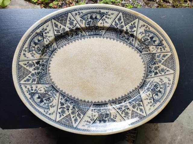 Preview of the first image of Vintage blue and white serving plate 'Brighton'.
