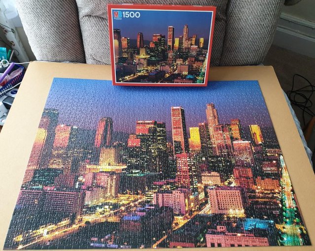 Image 2 of 1500 piece JIGSAW by MB PUZZLES called LOS ANGELES from CITY