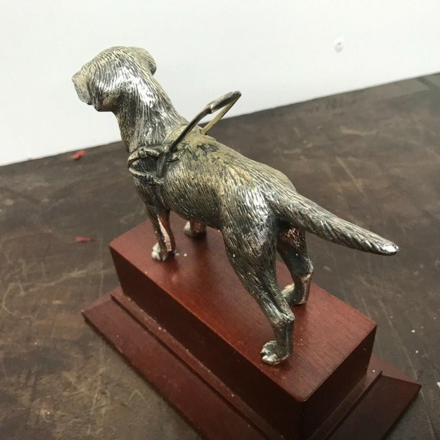 Image 5 of Labrador Blind Dog bronze silver plated