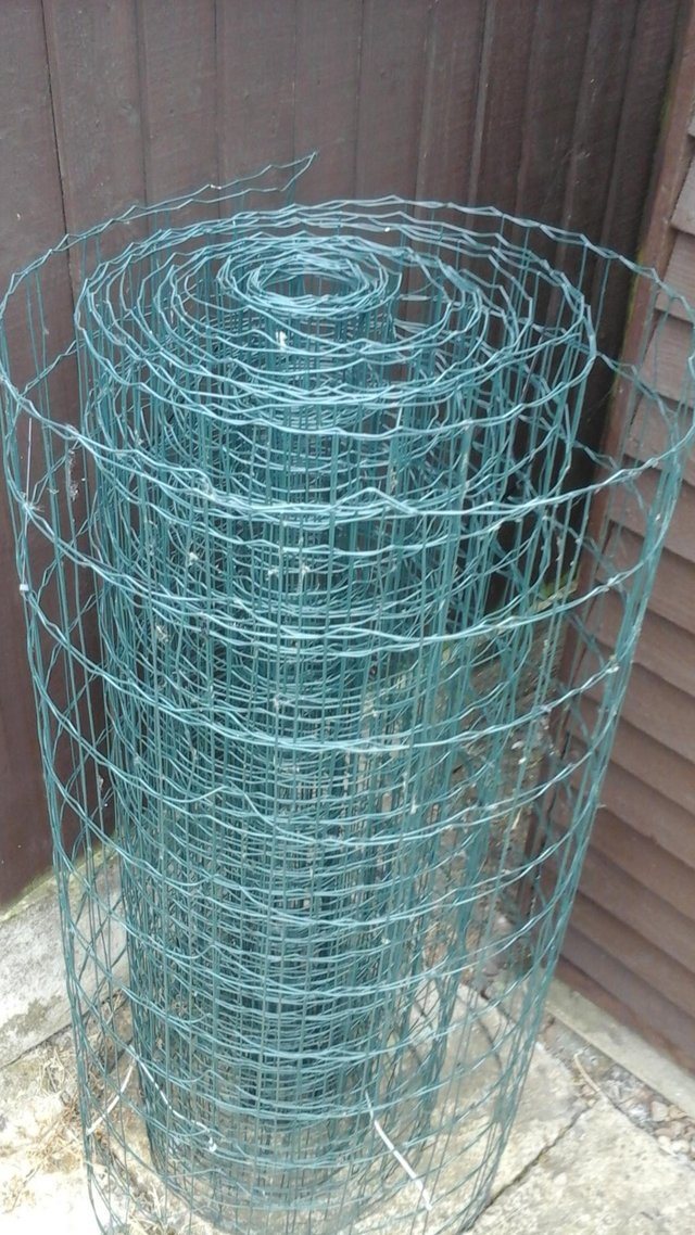 Image 3 of Garden plastic fence roll for sale