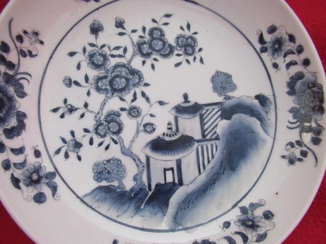 Image 3 of Chinese Willow Pattern Blue Bowl VINTAGE 1990's