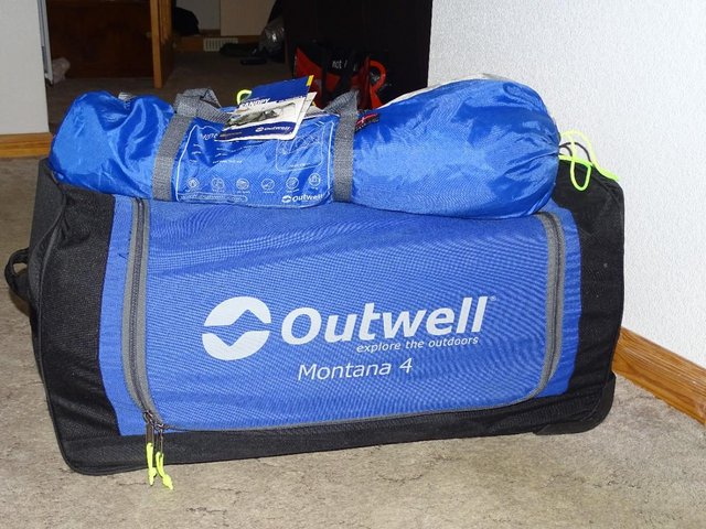 Image 2 of Outwell tent for sale good condition