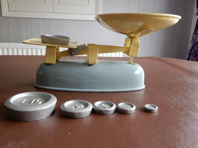 Preview of the first image of Vintage kitchen scales.