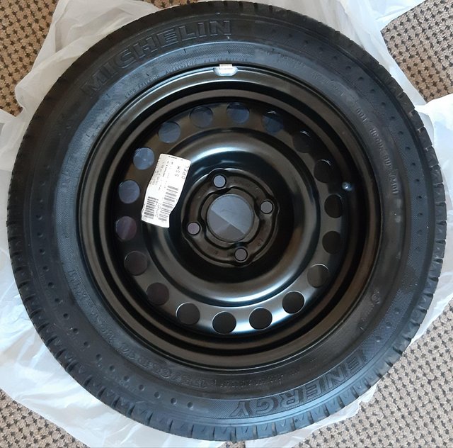 Image 3 of Corsa C wheel & tyre ( Brand New )