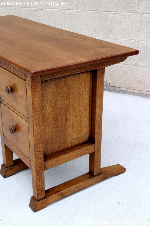 Image 33 of A RUPERT NIGEL GRIFFITHS OAK WRITING DESK TABLE LAPTOP STAND