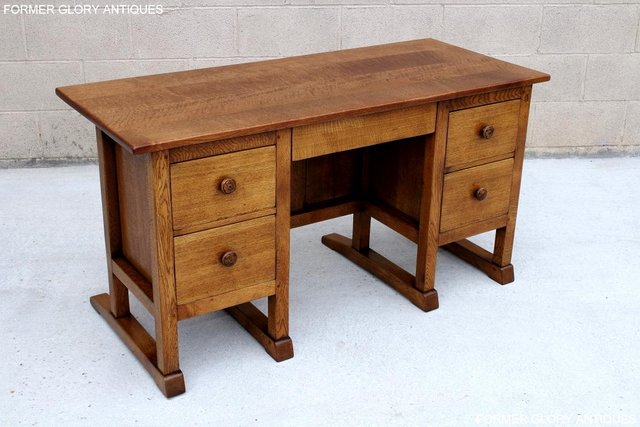 Image 38 of A RUPERT NIGEL GRIFFITHS OAK WRITING DESK TABLE LAPTOP STAND