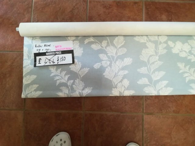 Image 3 of PRICE REDUCTION LAURA ASHLEY ROLLER BLIND