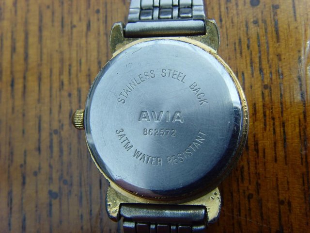 Image 3 of Ladies Avia wristwatch