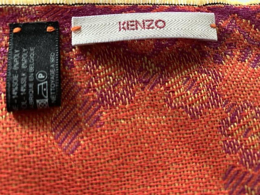 Preview of the first image of Kenzo Scarf/Shawl.