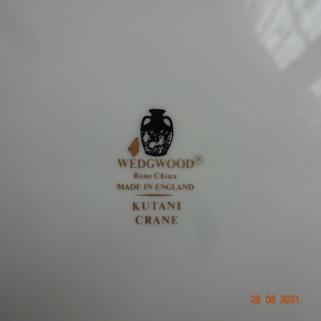 Image 3 of Wedgwood Kutani Crane Bone China Dishes