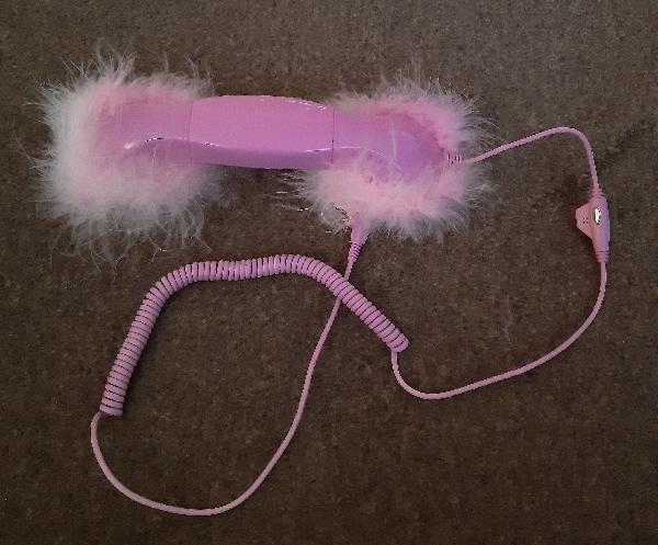 Image 2 of Vintage Pink Feathered Mobile Phone Handset            BX30