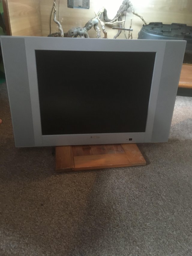Image 2 of TV 16” Goodmans for sale Silver