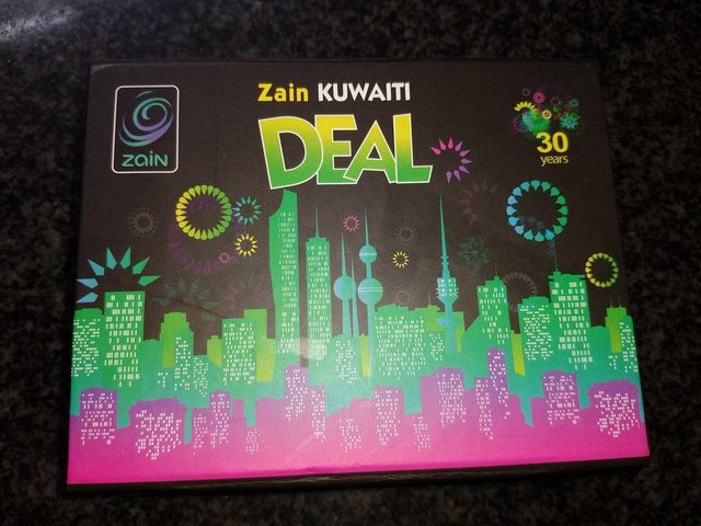 Image 3 of Zain Kuwaiti Deal card game