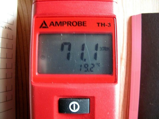 Image 3 of Amprobe TH-3 Humidity and Temperature Meter with Extended Pr
