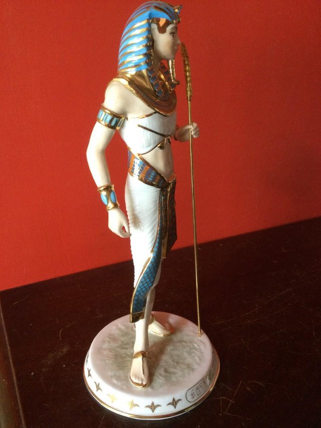 Image 4 of Wedgwood Egyptian Royal figurines