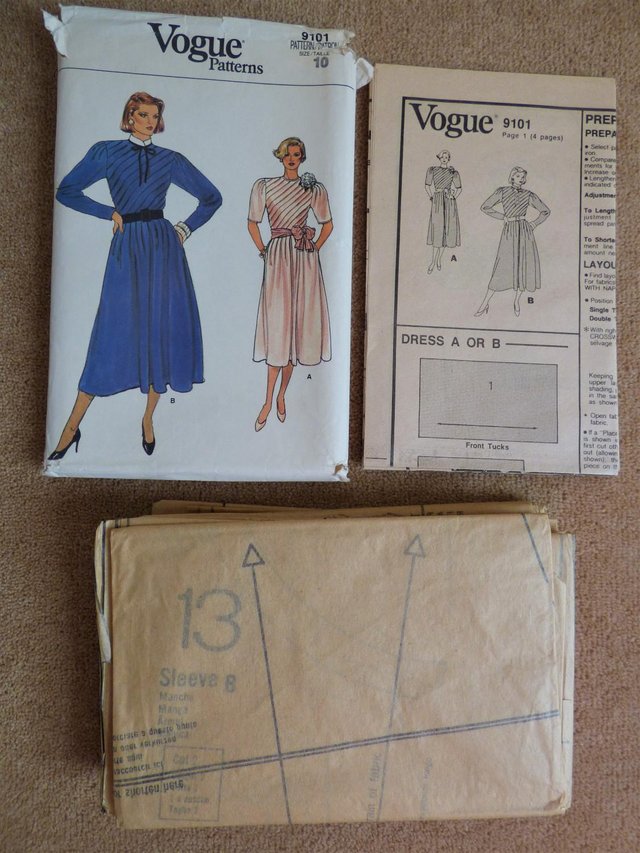Image 2 of Vogue 9101 Vintage 1980's Rare Dress Sewing Pattern Size 10
