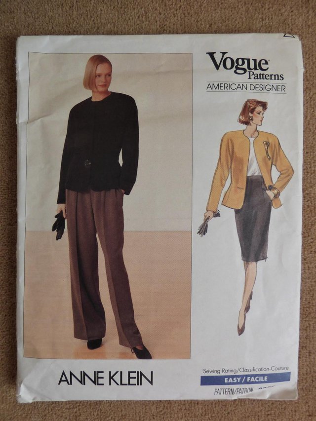 Preview of the first image of Vogue 2355 Anne Klein 1980's, 3 Piece Pattern Sies 6-8-10.