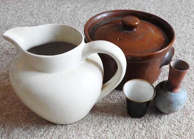Preview of the first image of Vintage Casserole, Jug, 2 small vases.