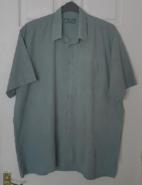 Preview of the first image of Lovely Mens Shirt By Classic Shirtings - Size XXL.